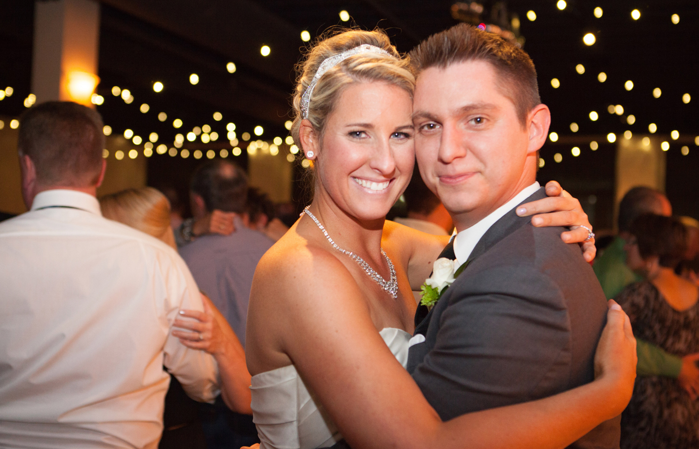 Ideal Reception Timeline Kansas city Photography Simply Grace Photography