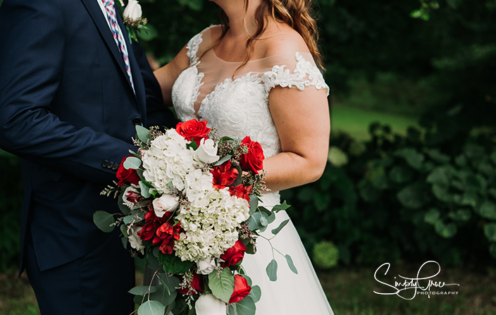 circle s ranch bridal bouquet simply grace photography