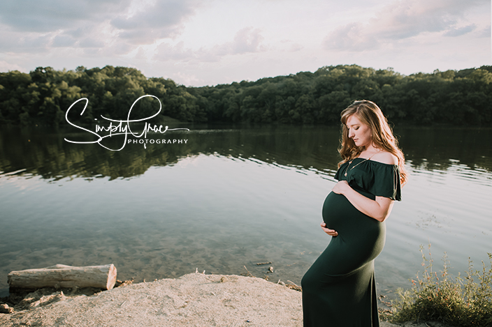 wyandotte county lake maternity session sunset green dress