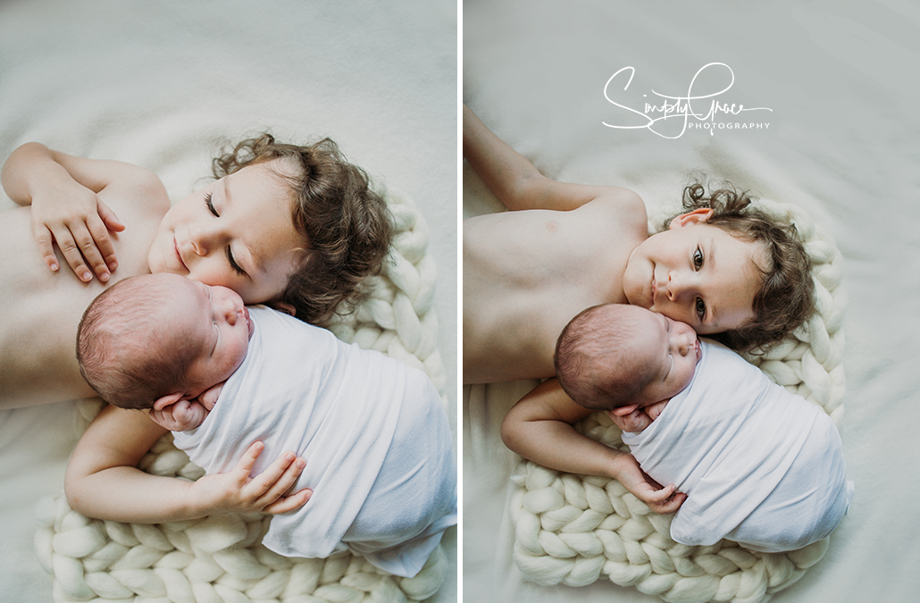 siblings in white newborn photography kansas city simply grace photography