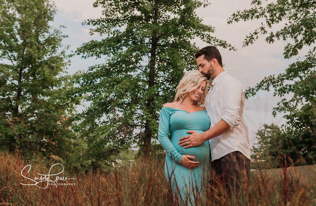 kauffman maternity session blue dress simply grace photography