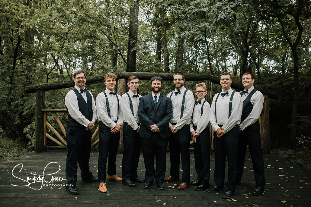 paradise park wedding simply grace photography groomsmen