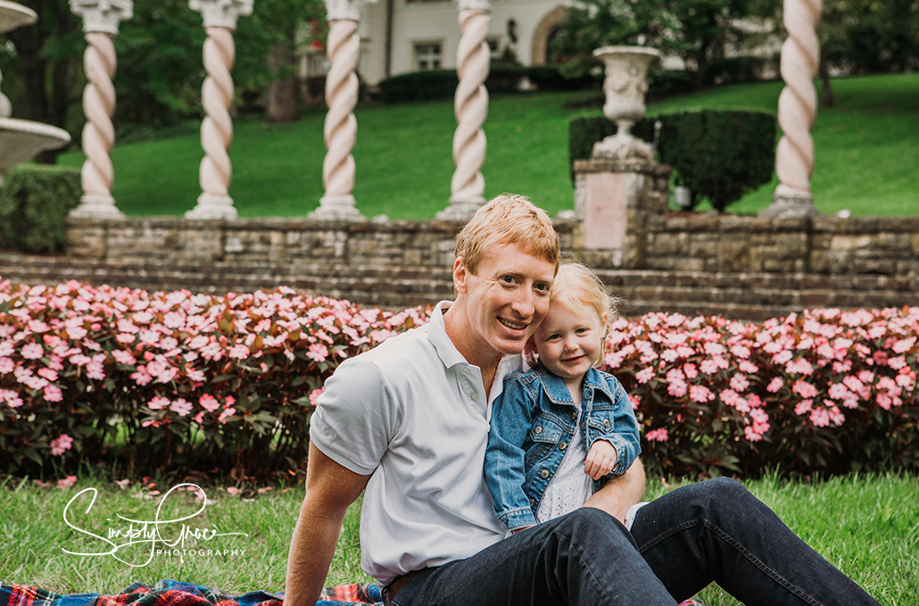 daddy daughter photo at verona columns by simply grace photography