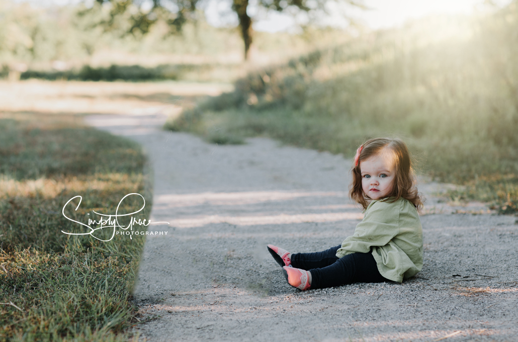 18 month photoshoot at Jerry smith park belton mo photographer