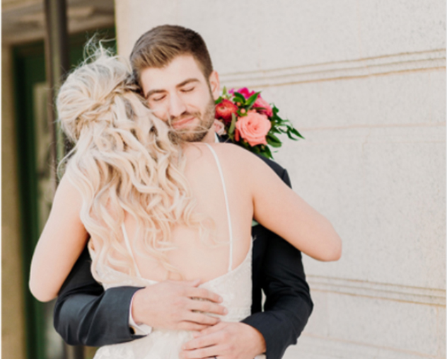 Benefits of doing a first look at your wedding